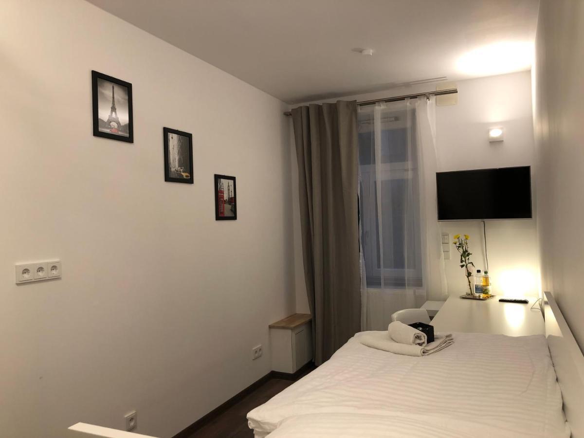 New Private Rooms Фюрт Екстер'єр фото