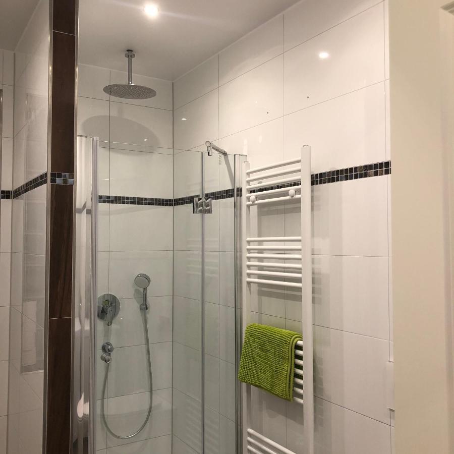 New Private Rooms Фюрт Екстер'єр фото